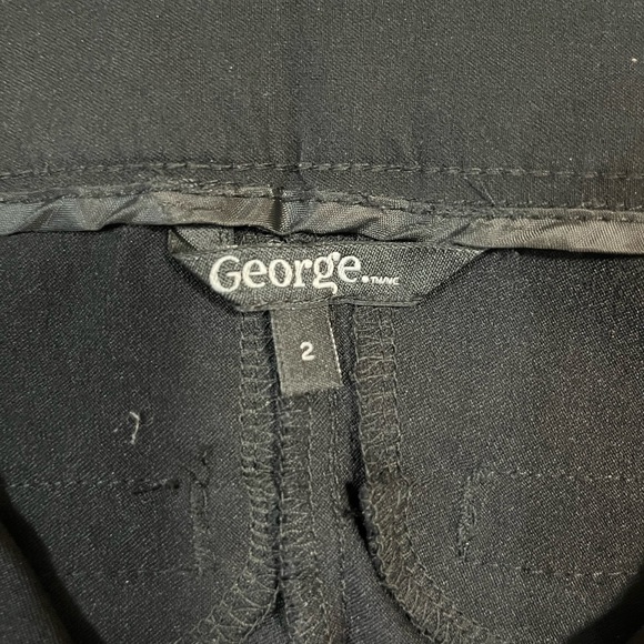 Dress pants - Picture 2 of 2